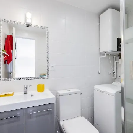 Appartamento Les Mirandas Ii By Interhome